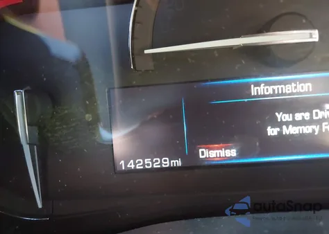 2017 Cadillac Xt5 Luxury z USA, uszkodzony, nr VIN 1GYKNBRS4HZ175265